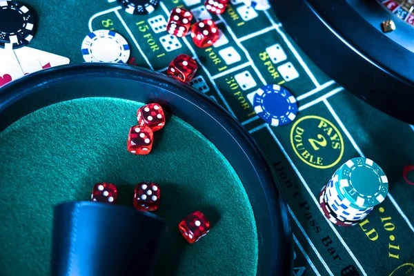 Hacksaw Gaming slot interface showing bet controls, spin button, and balance display on kurmatoto